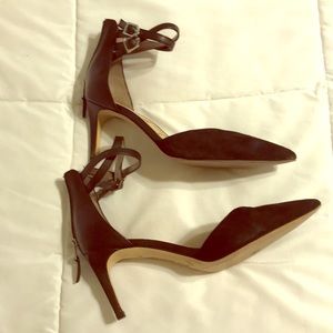 Black close toed heels